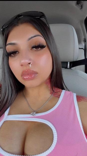 Gabby, 25  female escort, Tyler